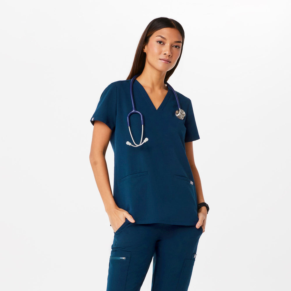 women's Deep Reef Casma - Three-Pocket Scrub Top‚Ñ¢