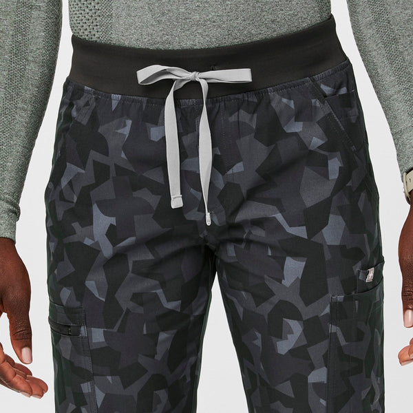 women's Camo Bonsai Yola™ FREEx™ - Tall Skinny Scrub Pants 2.0