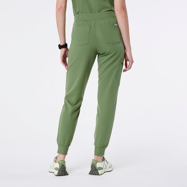 women's Fern Zamora - Petite Jogger Scrub Pant‚Ñ¢