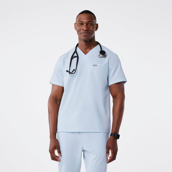 men's Open Skies Leon - Three-Pocket Scrub Top‚Ñ¢