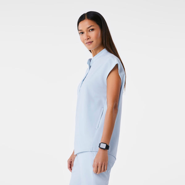 women's Open Skies Rafaela - Oversized Scrub Top‚Ñ¢