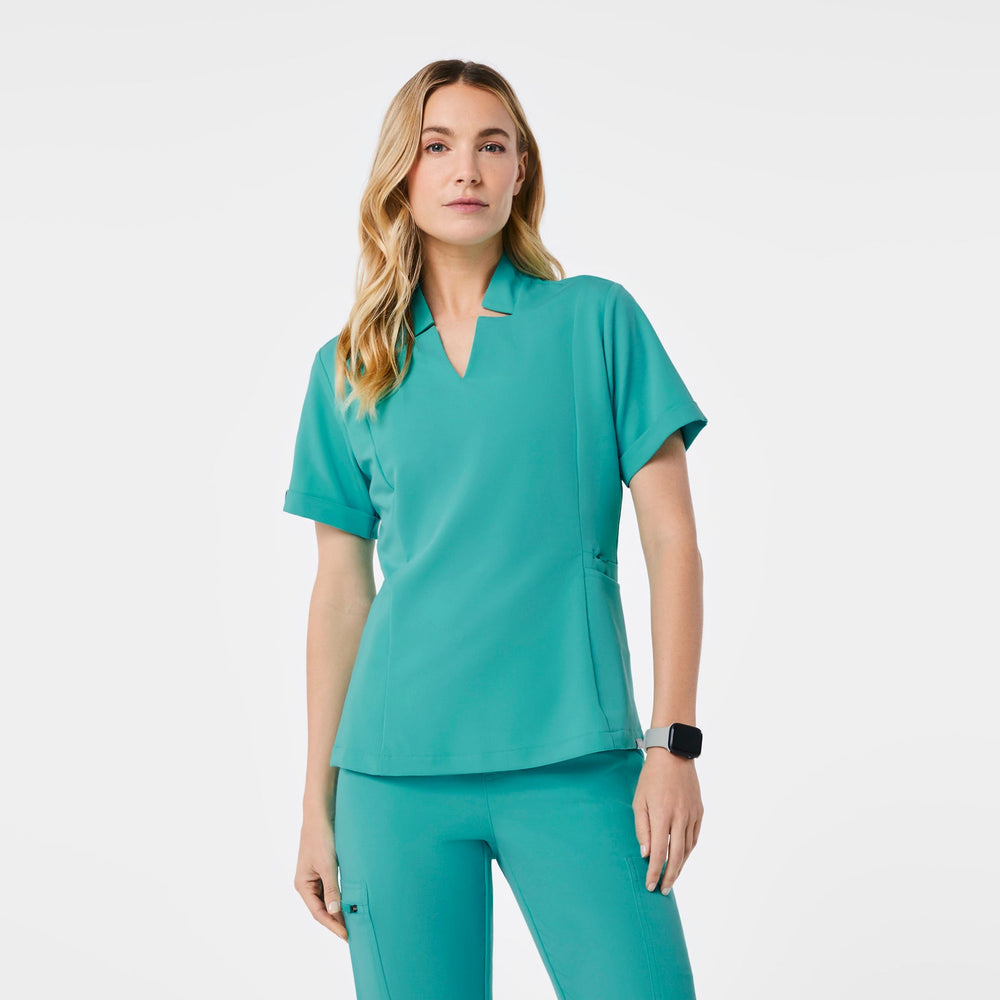 women's Oasis Inala - Slim Scrub Top