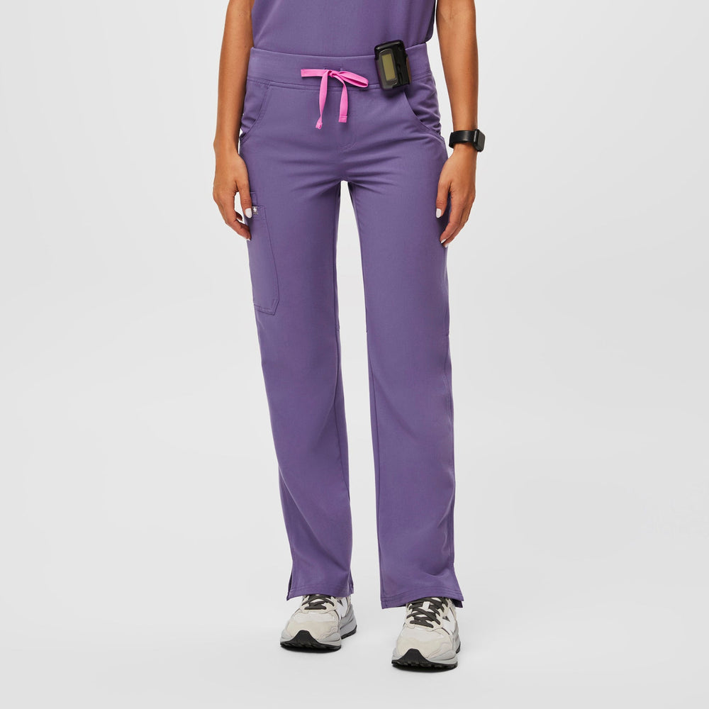 women's Amethyst Kade™ - Petite Cargo Scrub Pants (3XL - 6XL)