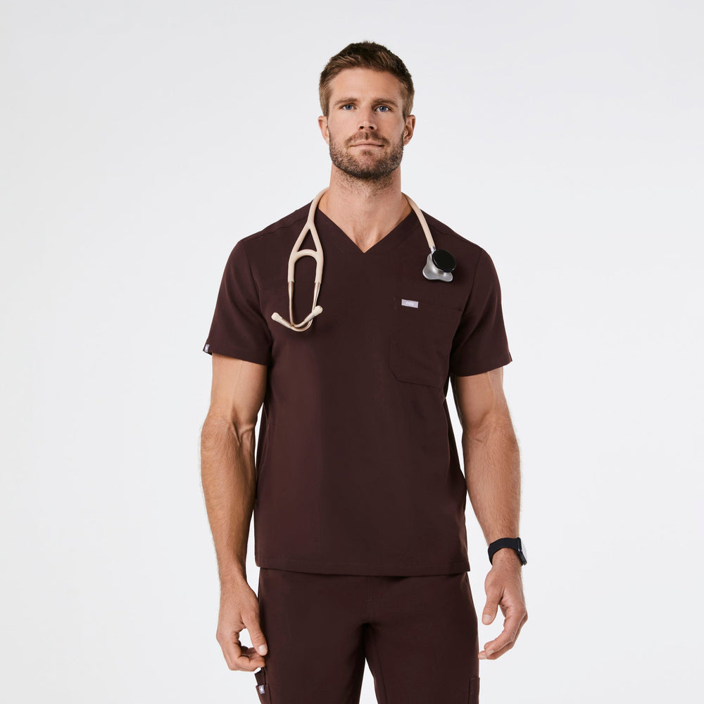 men's Espresso Chisec - Three-Pocket Scrub Top‚Ñ¢