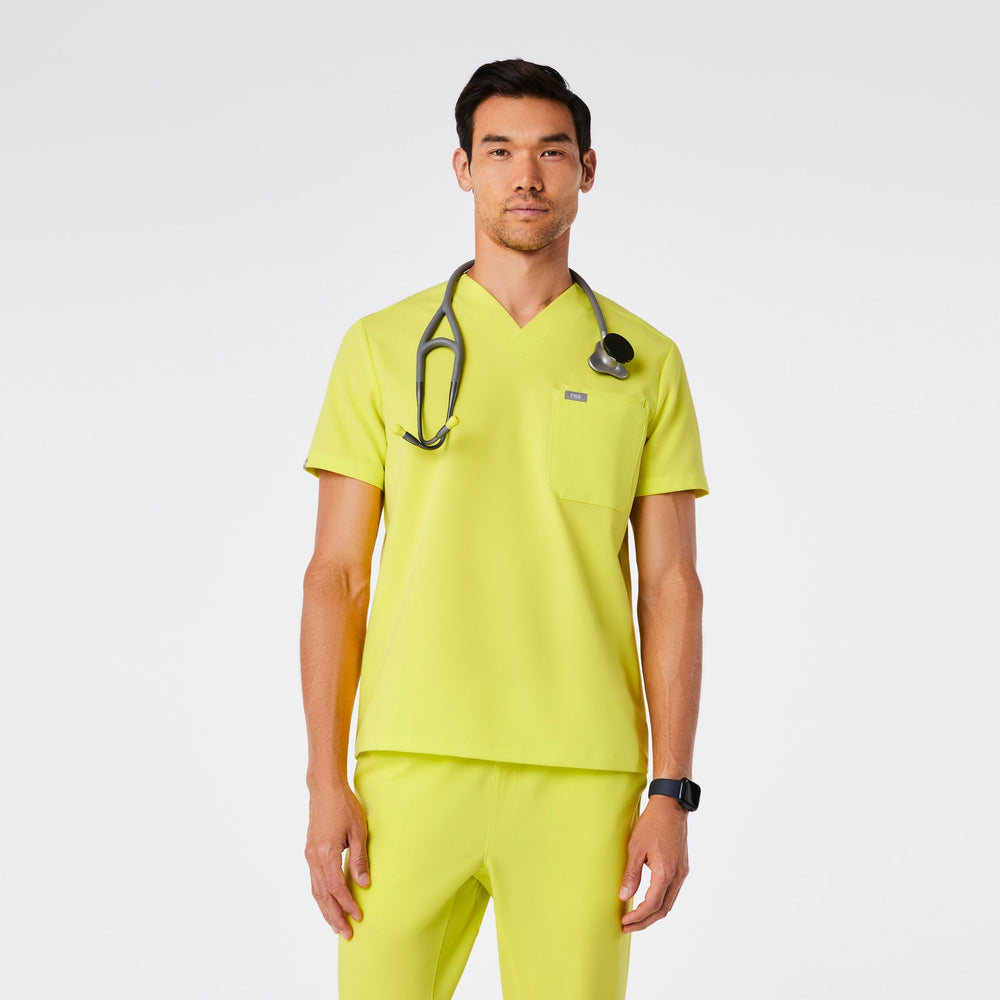 men's Serving Lime Leon - Three-Pocket Scrub Top‚Ñ¢