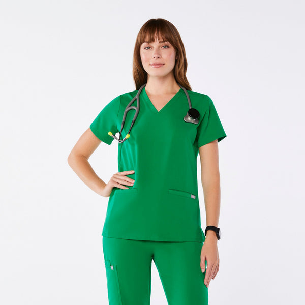 women's Evergreen Casma Three-Pocket Scrub Top‚Ñ¢