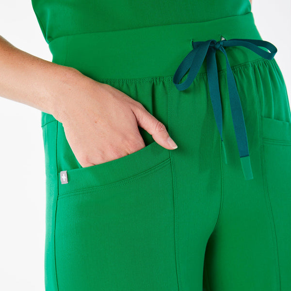 women's Evergreen High Waisted Rio Balloon Petite Scrub Pants