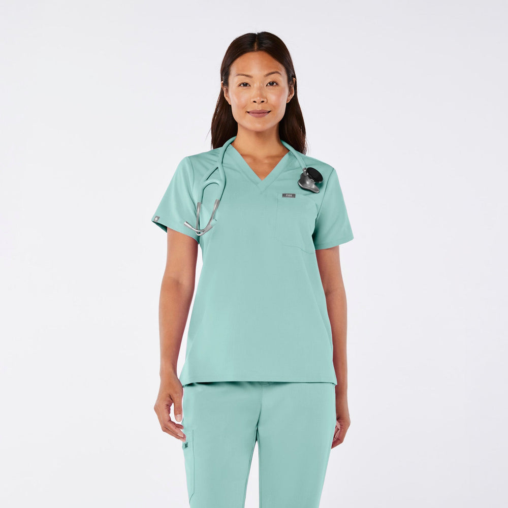 women's Seaglass Catarina Petite - One-Pocket Scrub Top™