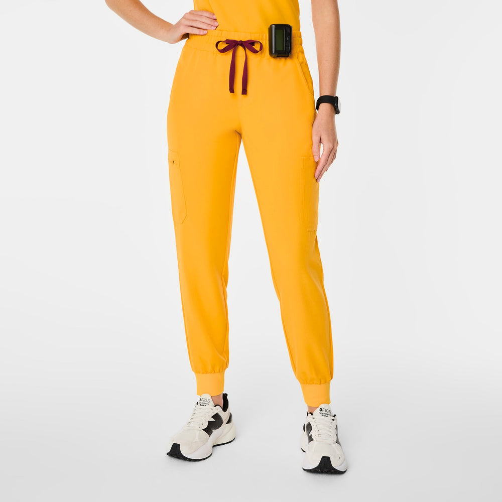 women's Emergency Yellow Uman Relaxed Petite Jogger Scrub Pant