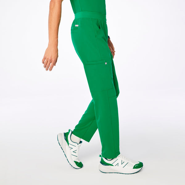 men's Evergreen Axim - Tall Cargo Scrub Pant‚Ñ¢