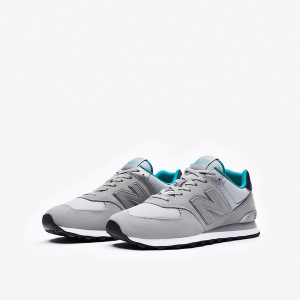 Grey FIGS | New Balance Men's 574