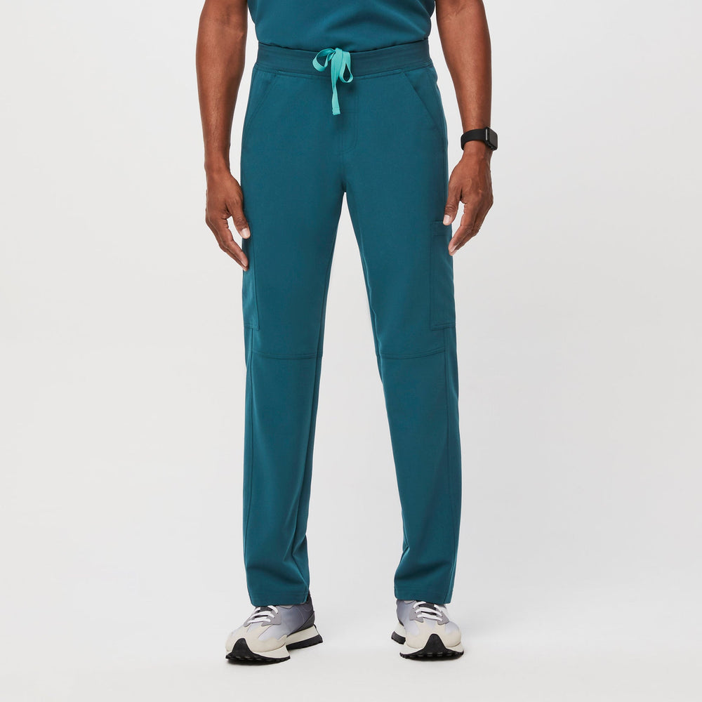 men's Caribbean Blue Axim™ - Short Cargo Scrub Pants