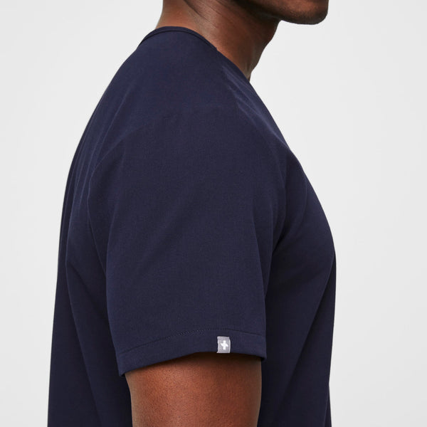 Men's Navy Leon™ - Three-Pocket Scrub Top