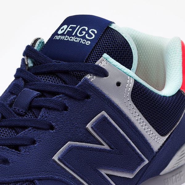 Navy FIGS | New Balance Men's 574