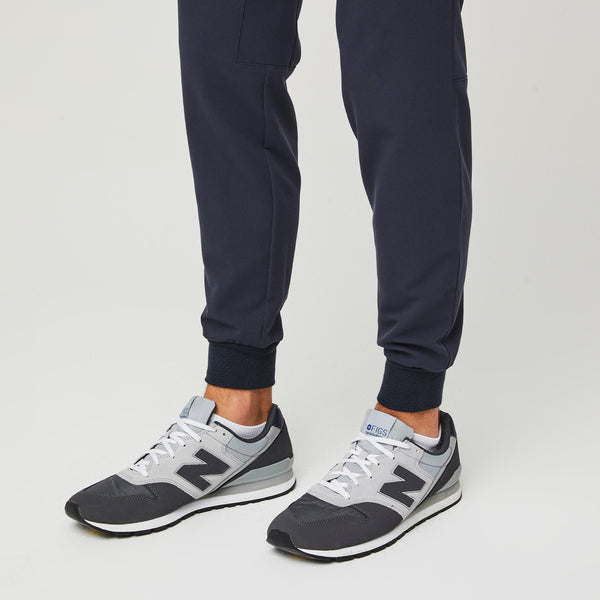 men's Quiet Navy Slim Tansen™ - Short Jogger Scrub Pants