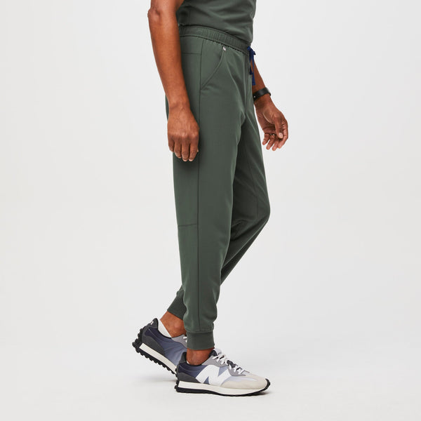 men's Moss Slim Tansen™ - Short Jogger Scrub Pants