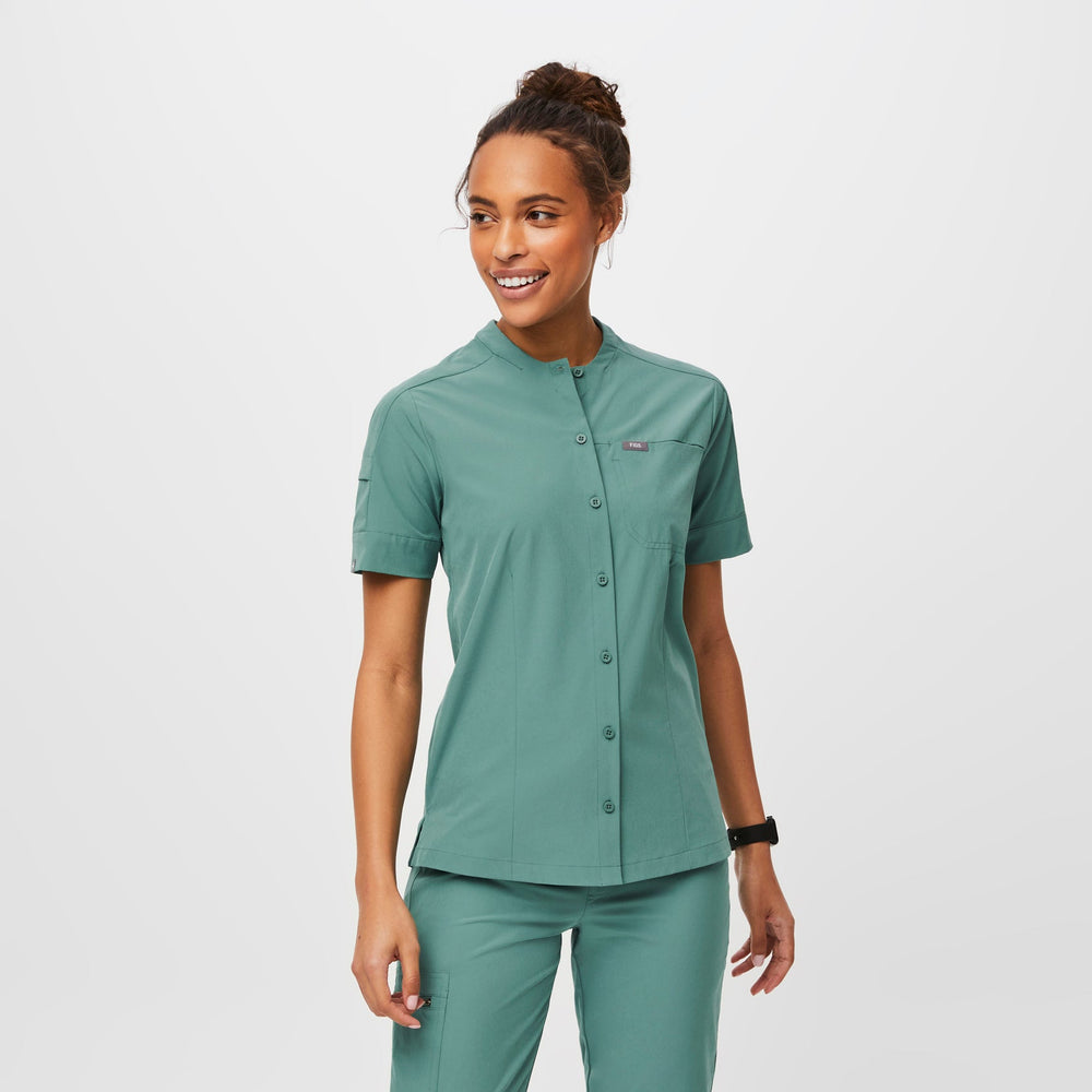 women's Eucalyptus Mena FREEx™ - Scrub Top