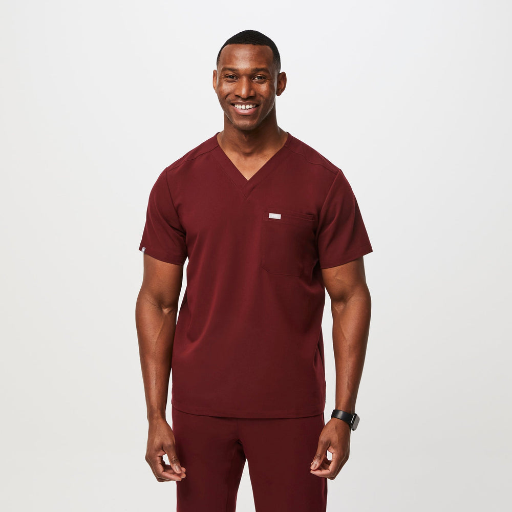 Men's Burgundy Leon™ - Three-Pocket Scrub Top