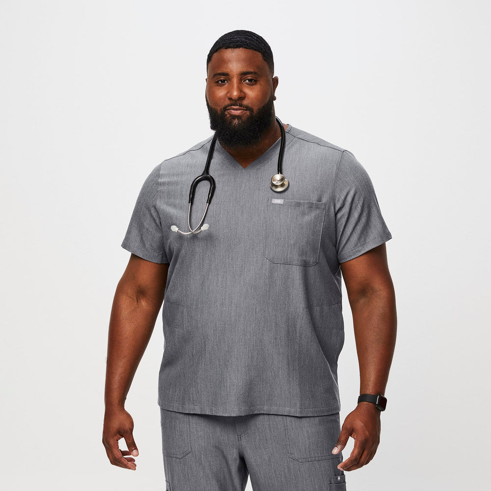 Men's Graphite Chisec™ - Three-Pocket Scrub Top (3XL - 6XL)