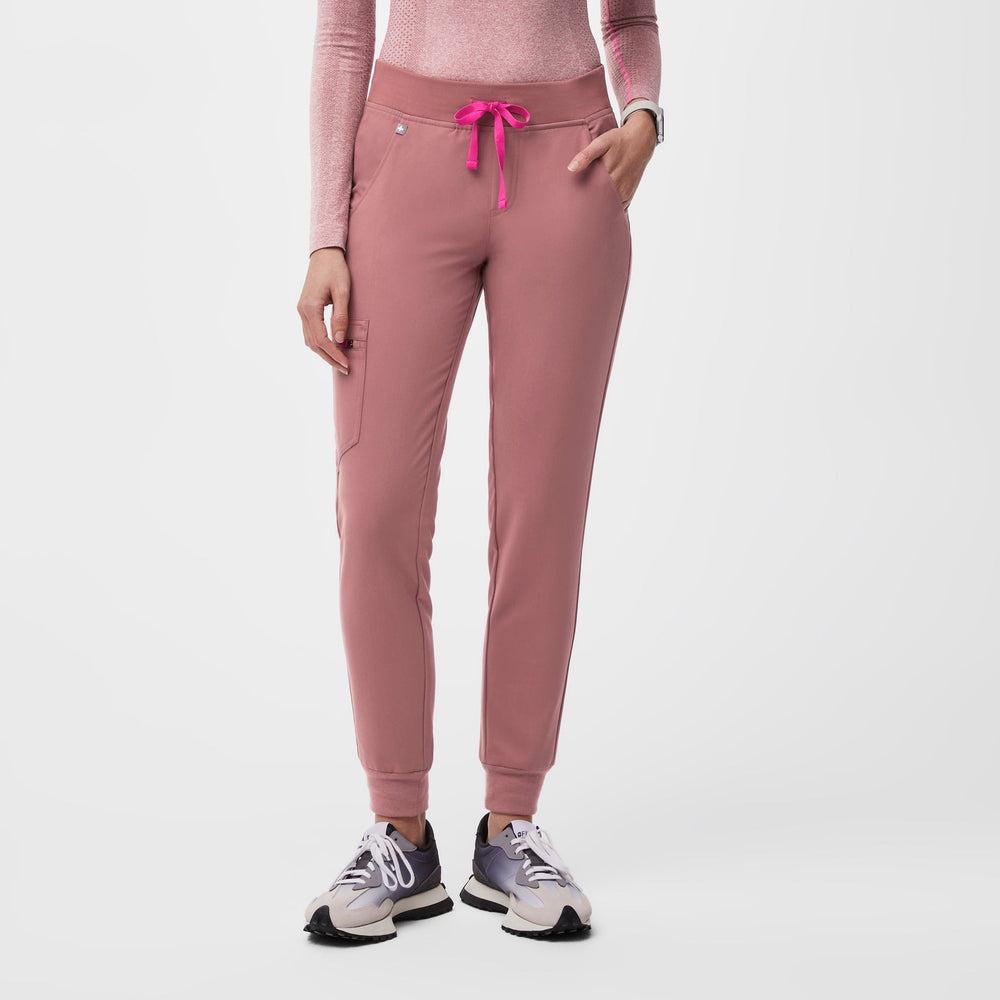 women's Mauve Zamora™ - Jogger Scrub Pants