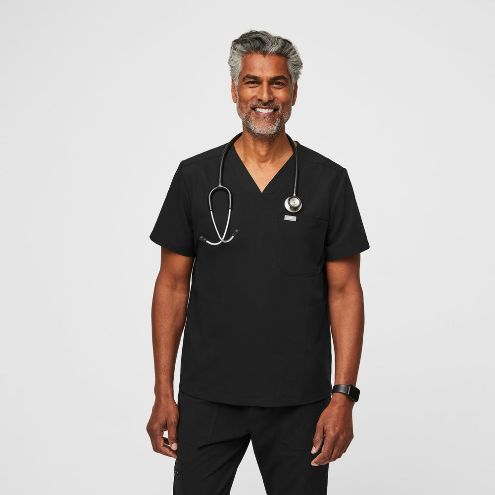 Men's Black Chisec™ - Three-Pocket Scrub Top