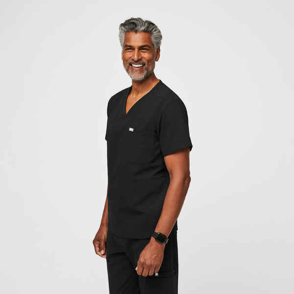 Men's Black Chisec™ - Three-Pocket Scrub Top