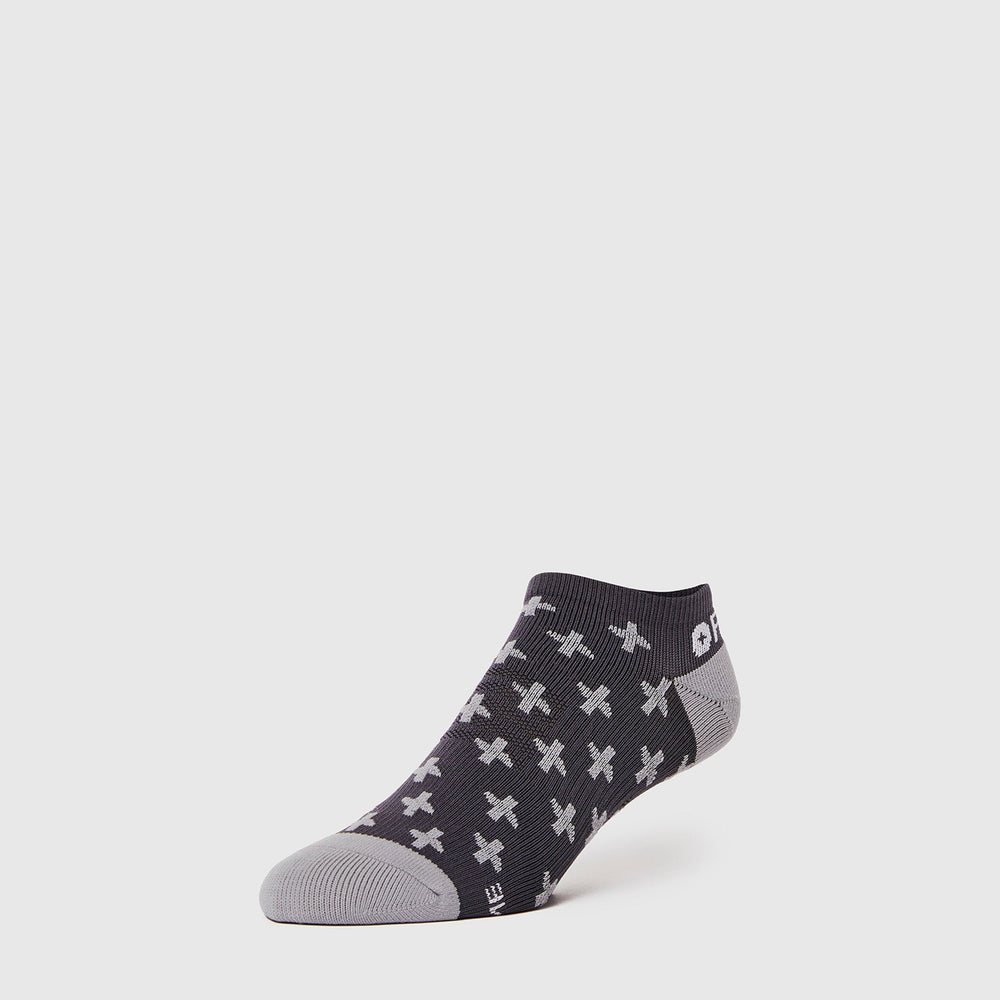 men's Charcoal Repeat Cross - Ankle Socks