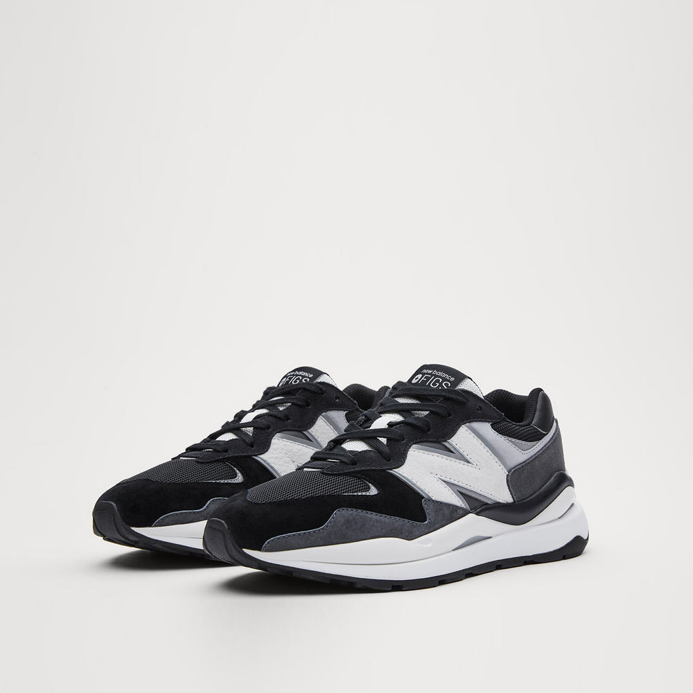 Unisex Black FIGS | New Balance 5740
