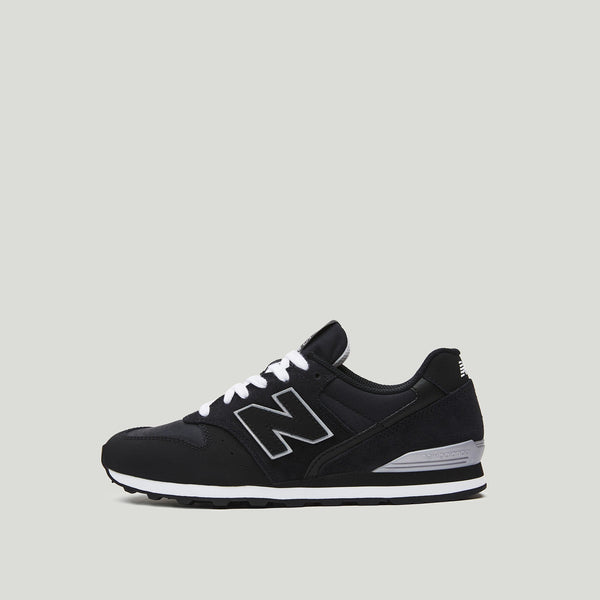 Black FIGS | New Balance 996 Women's