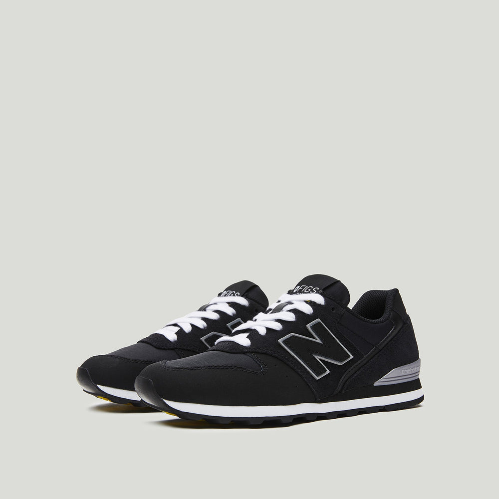 Black FIGS | New Balance 996 Women's