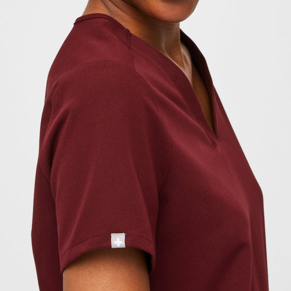 Women's Burgundy Casma™ - Three-Pocket Scrub Top