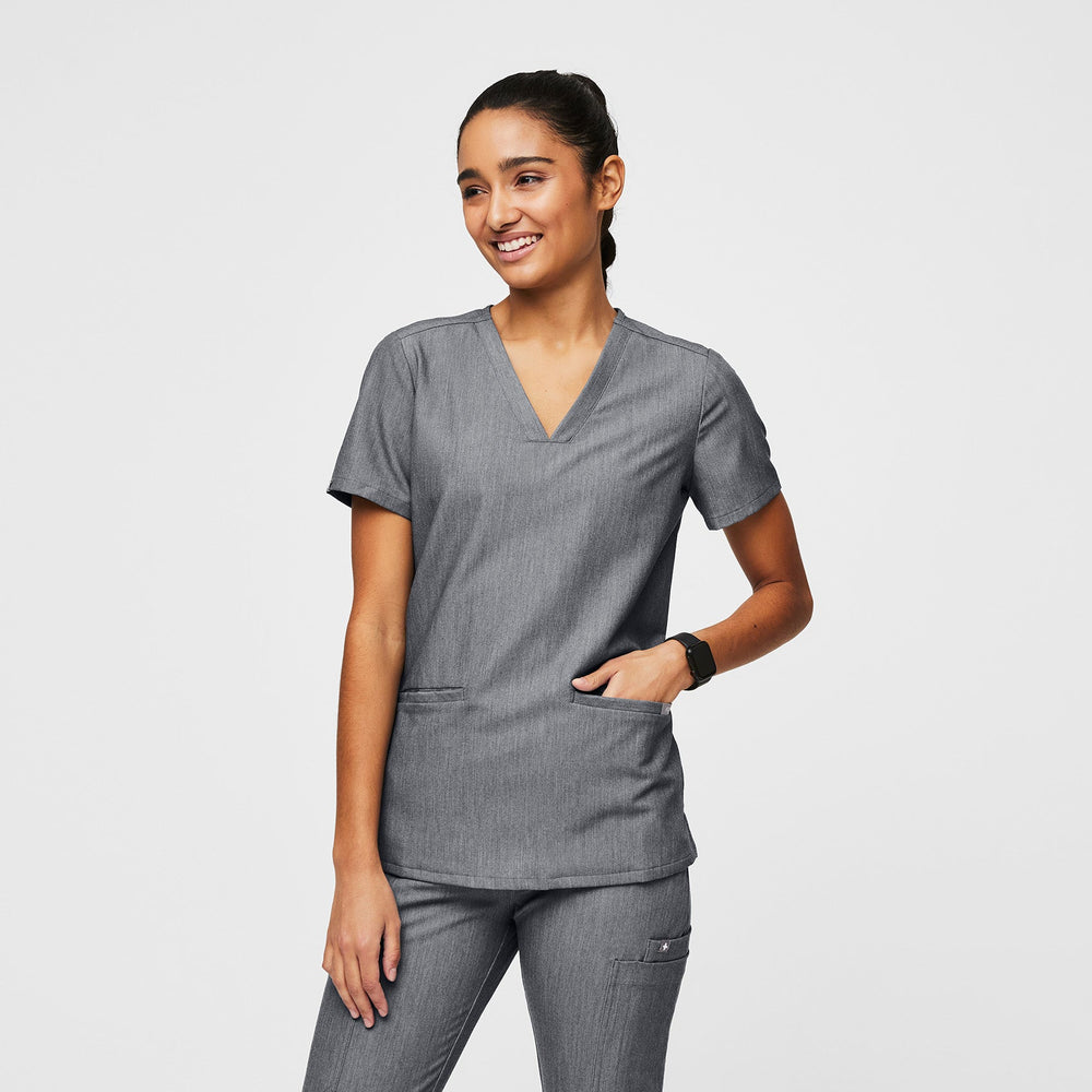 Women's Graphite Casma™ - Three-Pocket Scrub Top