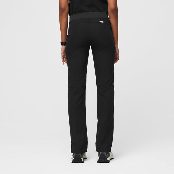 Women's Black Kade™ - Petite Cargo Scrub Pants