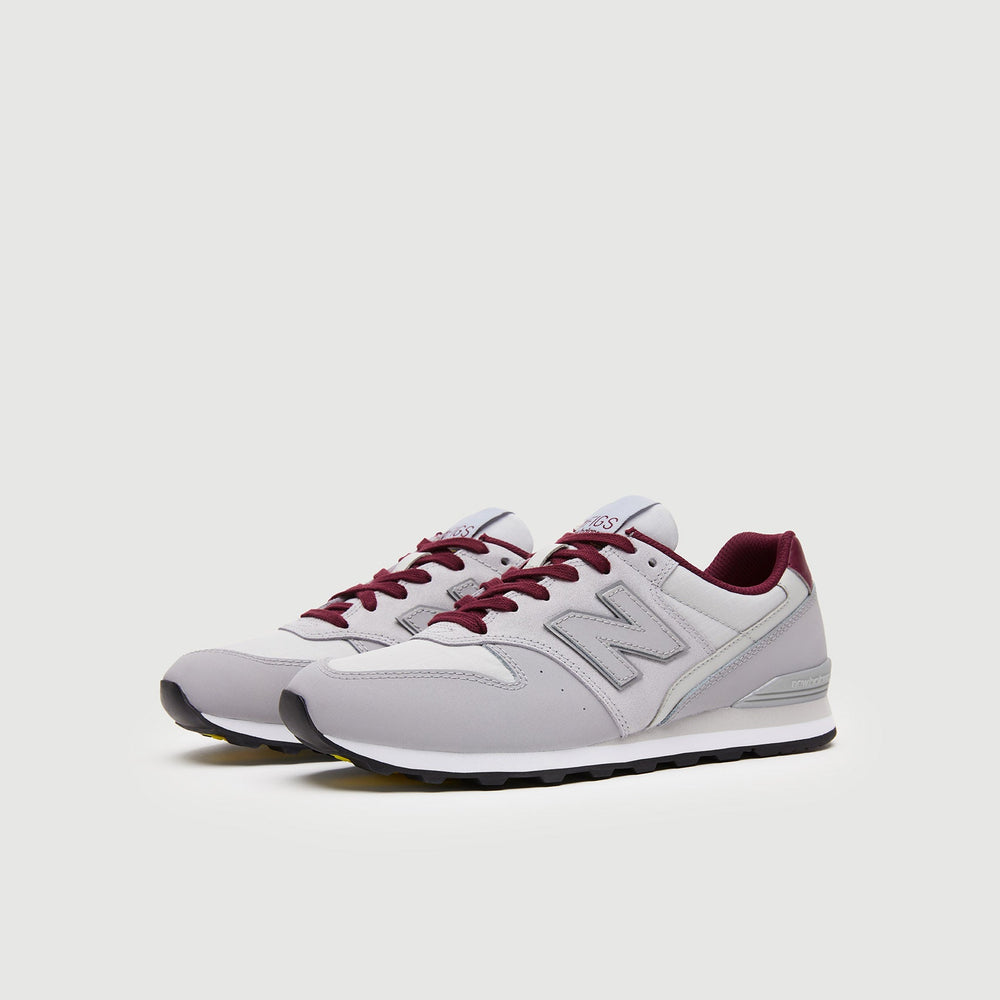 Grey FIGS | New Balance 996 Women's