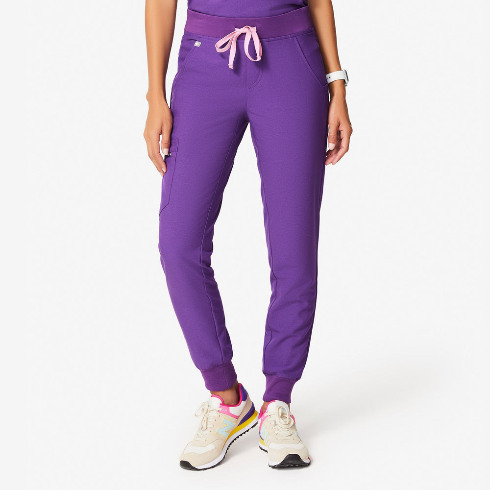 women's Ultra Violet Zamora - Petite Jogger Scrub Pants